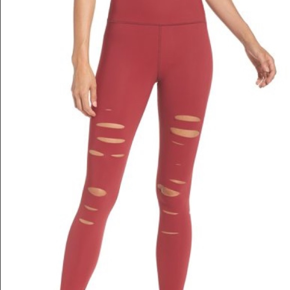 Alo Yoga Ripped Airbrush Leggings